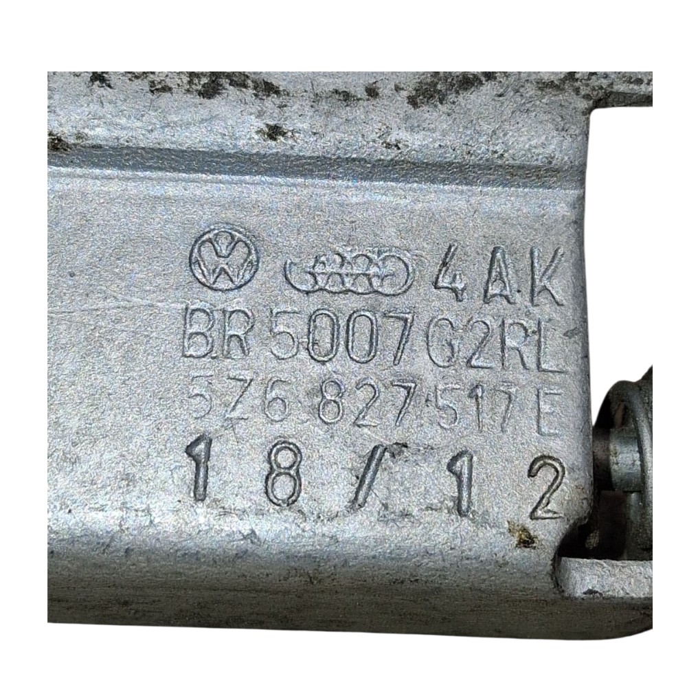 Batente Fechadura Tampa Traseira Vw Fox 2012 5z6827517e 5