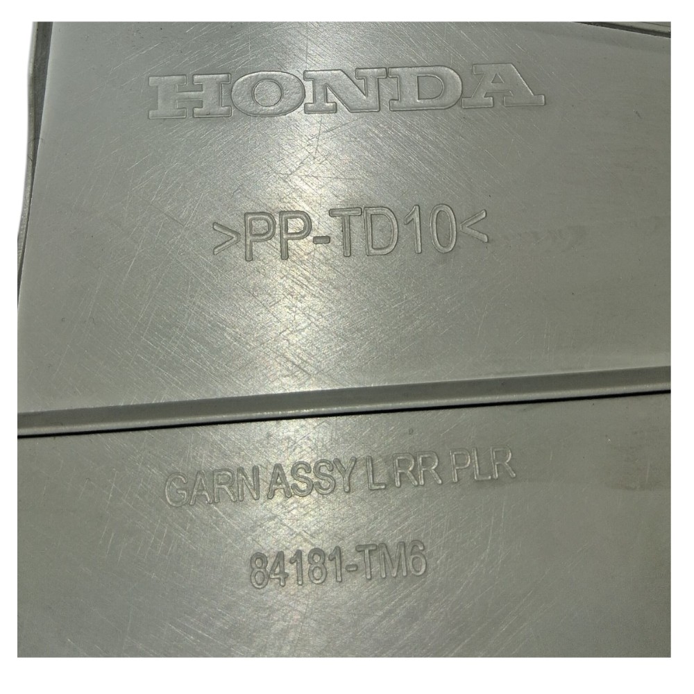 Acabamento Coluna Traseira Esquerda Honda City 2010 84181tm6 6