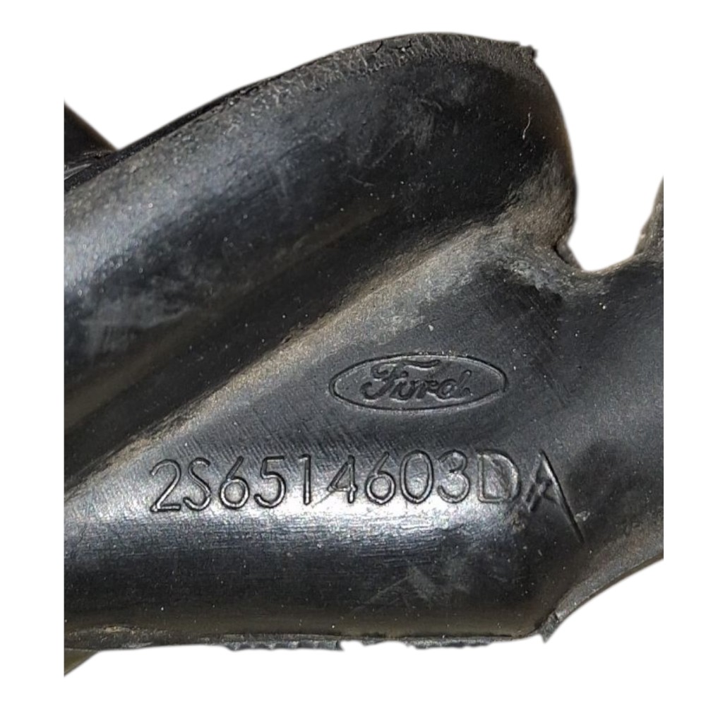 Coifa Passa Fio Tampa Traseira Ford Fiesta 2003 À 2012 5