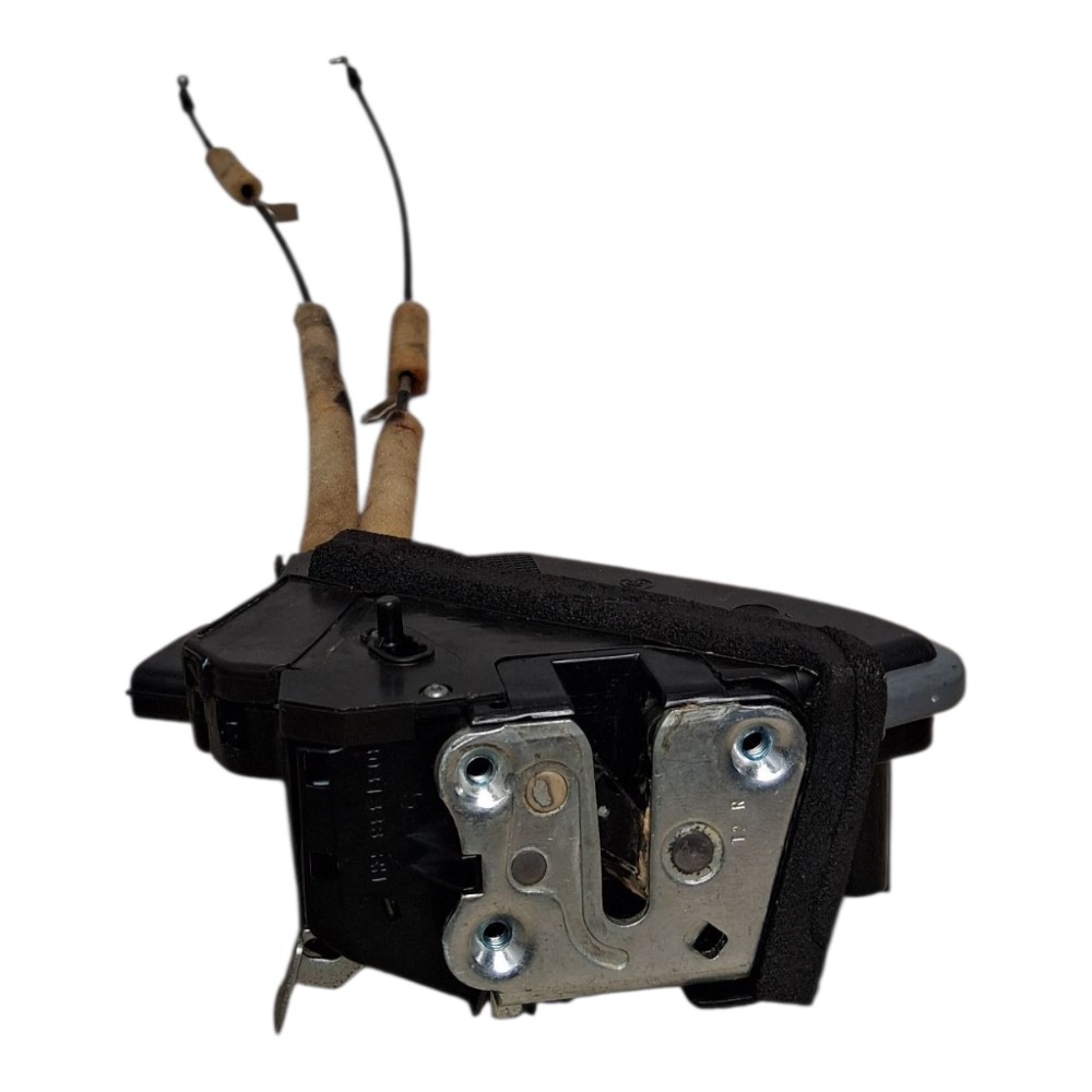 Fechadura Porta Traseira Direita Kicks 2018 825005rb0a 5