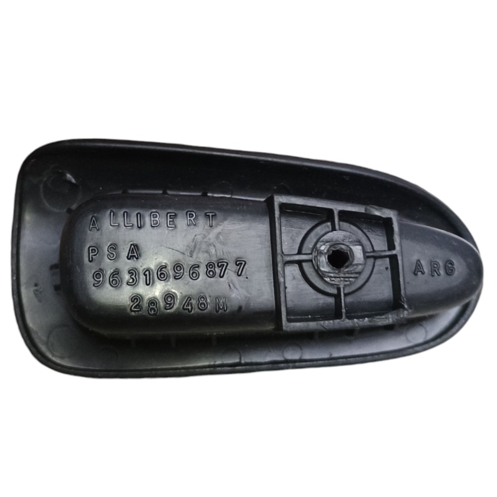 Puxador Porta Traseira Esquerda Peugeot 207 2010 3