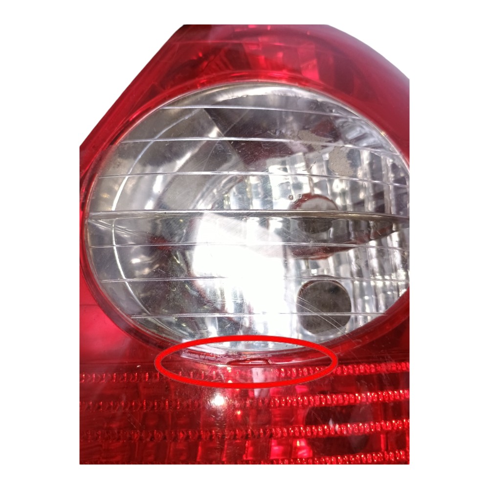 Lanterna Traseira Direita Renault Clio 2005 A 2012 C/detalhe 6