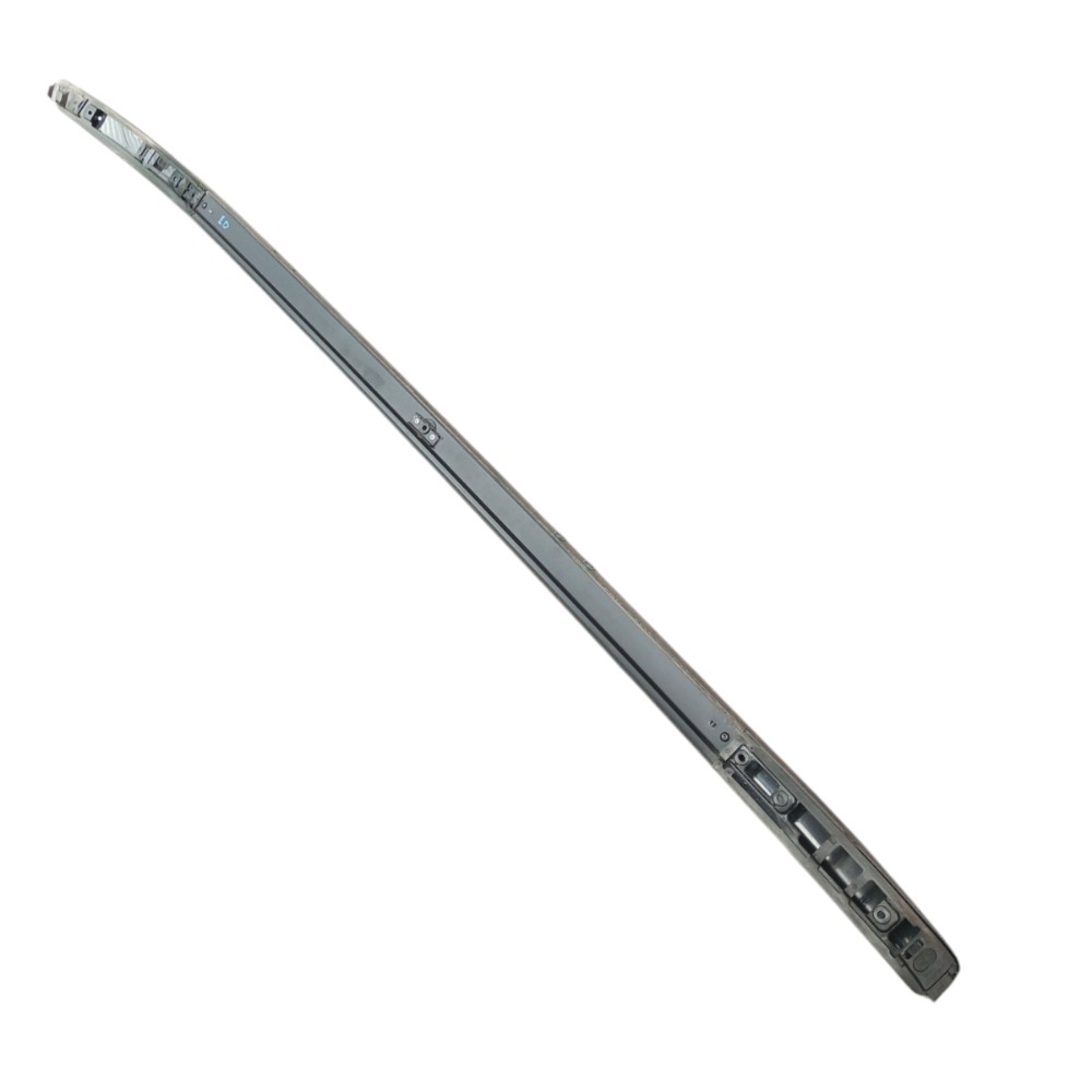 Rack De Teto Lado Direito Mitsubishi Outlander 2015