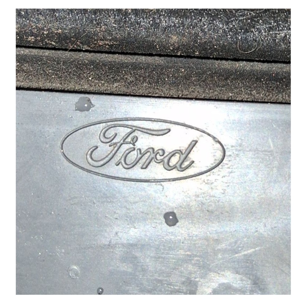 Guia Vidro Porta Dianteira Direita Ford Fiesta 2003 À 2012 5