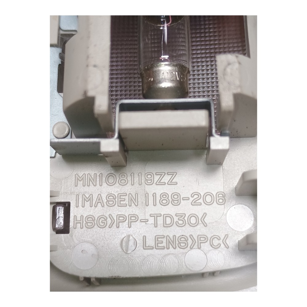 Luz Traseira Teto Mitsubishi Outlander 2015 Mn108119zz 4