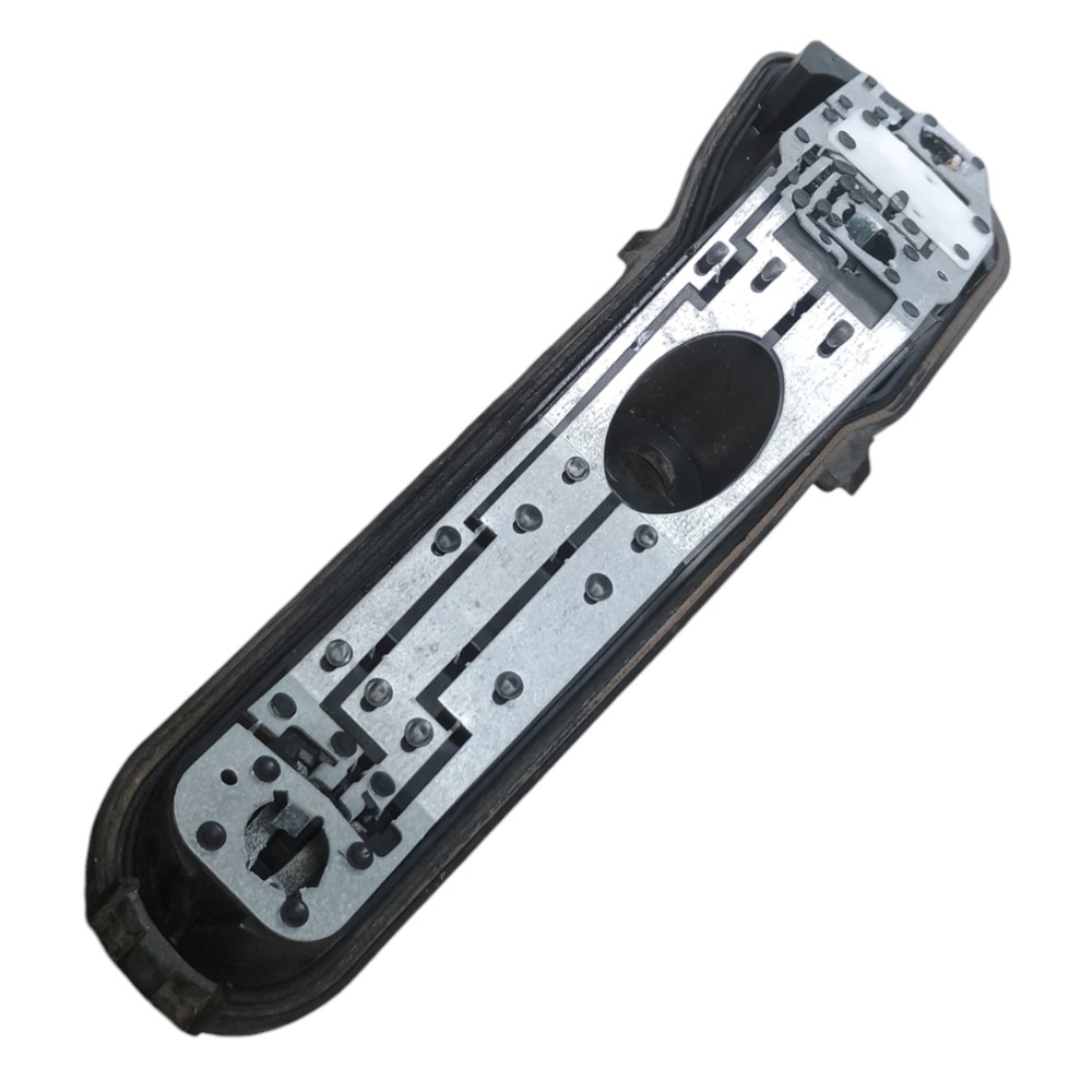 Circuito Lanterna Traseira Esquerda Peugeot 206 sw 2007 2