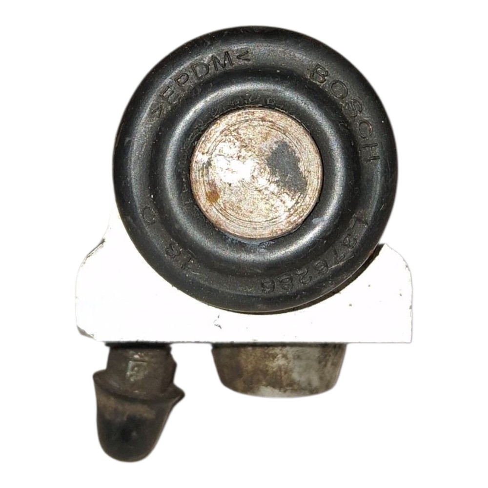Cilindro roda traseira esquerda Toyota Yaris SD 2021 6
