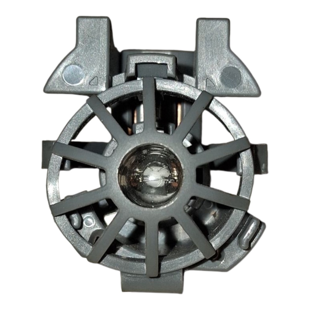 Luz cortesia porta malas Toyota Yaris SD 2021 17475388
