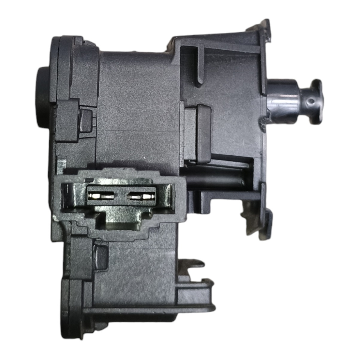 Motor Trava Portinhola Vw Virtus 2018 7p0810773f 7