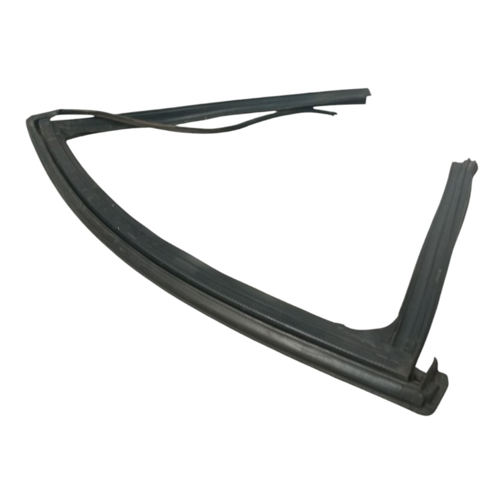 Canaleta Porta Traseira Volkswagen Taos 2021 4