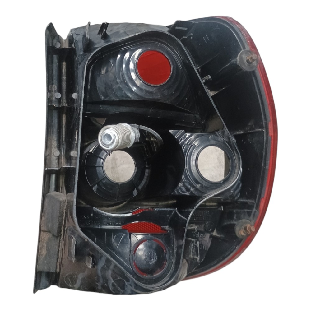 Lanterna Traseira Esquerda Vw Fox 2003 A 2010 5z0945095 Ambos Lados A1 5