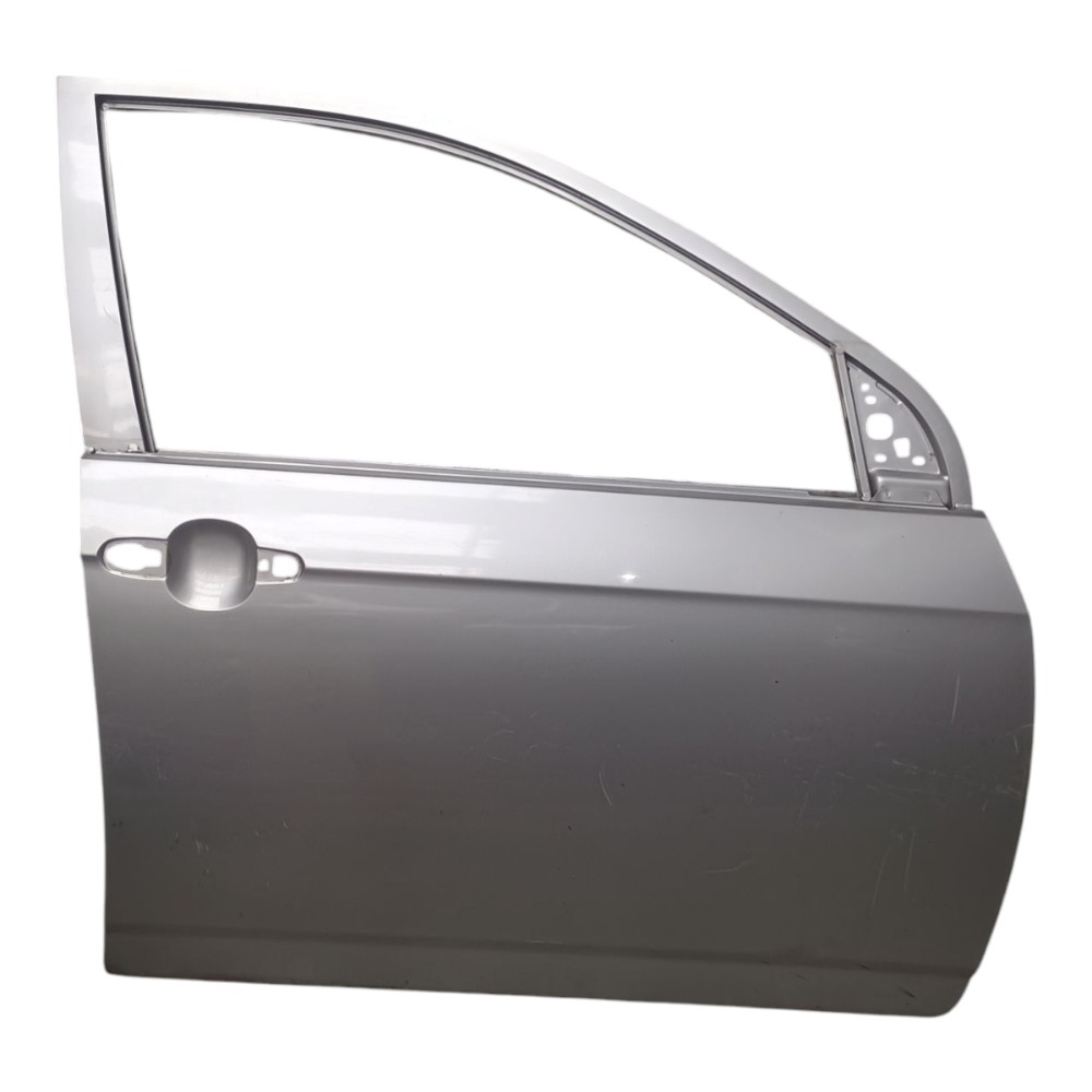 Porta Dianteira Direita Lifan 620 2009 À 2012 *detalhes  Dianteira Direita Prata 1