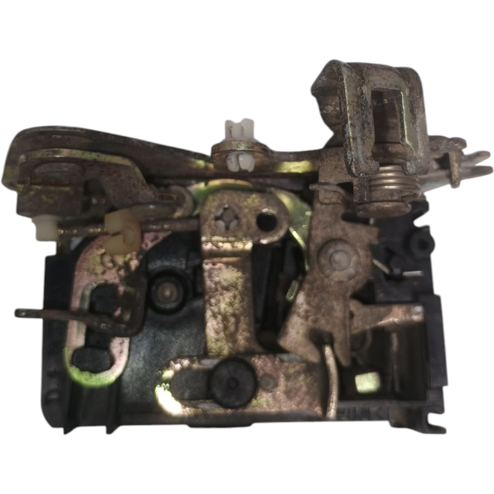 Fechadura Manual Porta Traseira Direita Vw Gol 2003 2