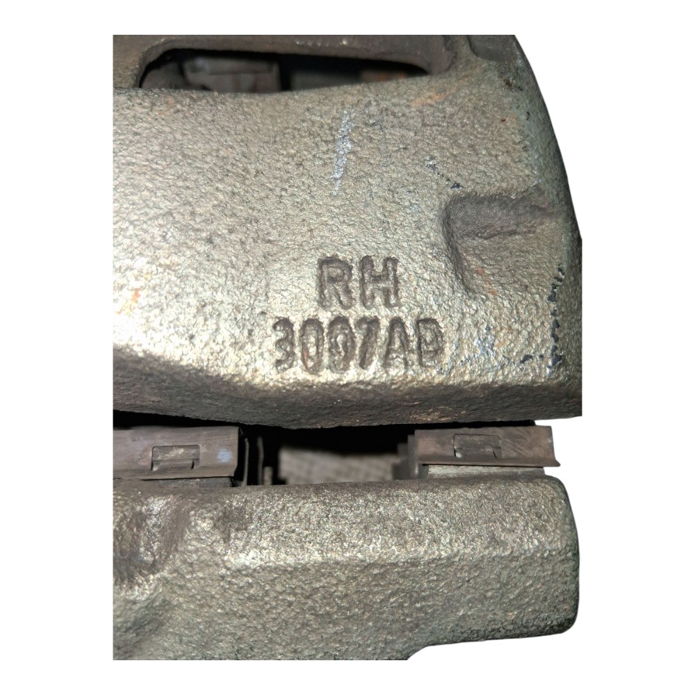 Pinça freio dianteira direita Toyota Yaris SD 2021 3007ad 7