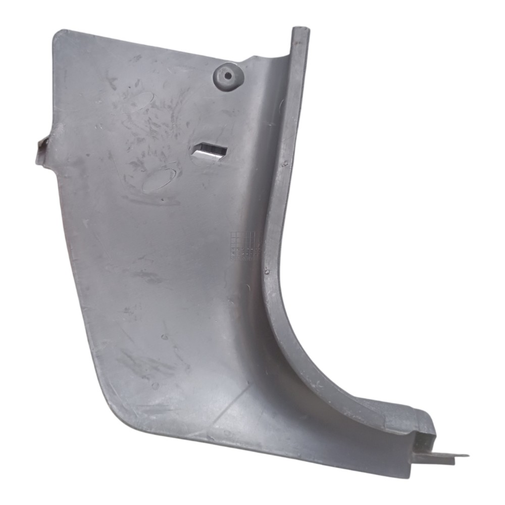 Moldura Soleira Coluna Inferior Le Gm Corsa 1998 *detalhe 4