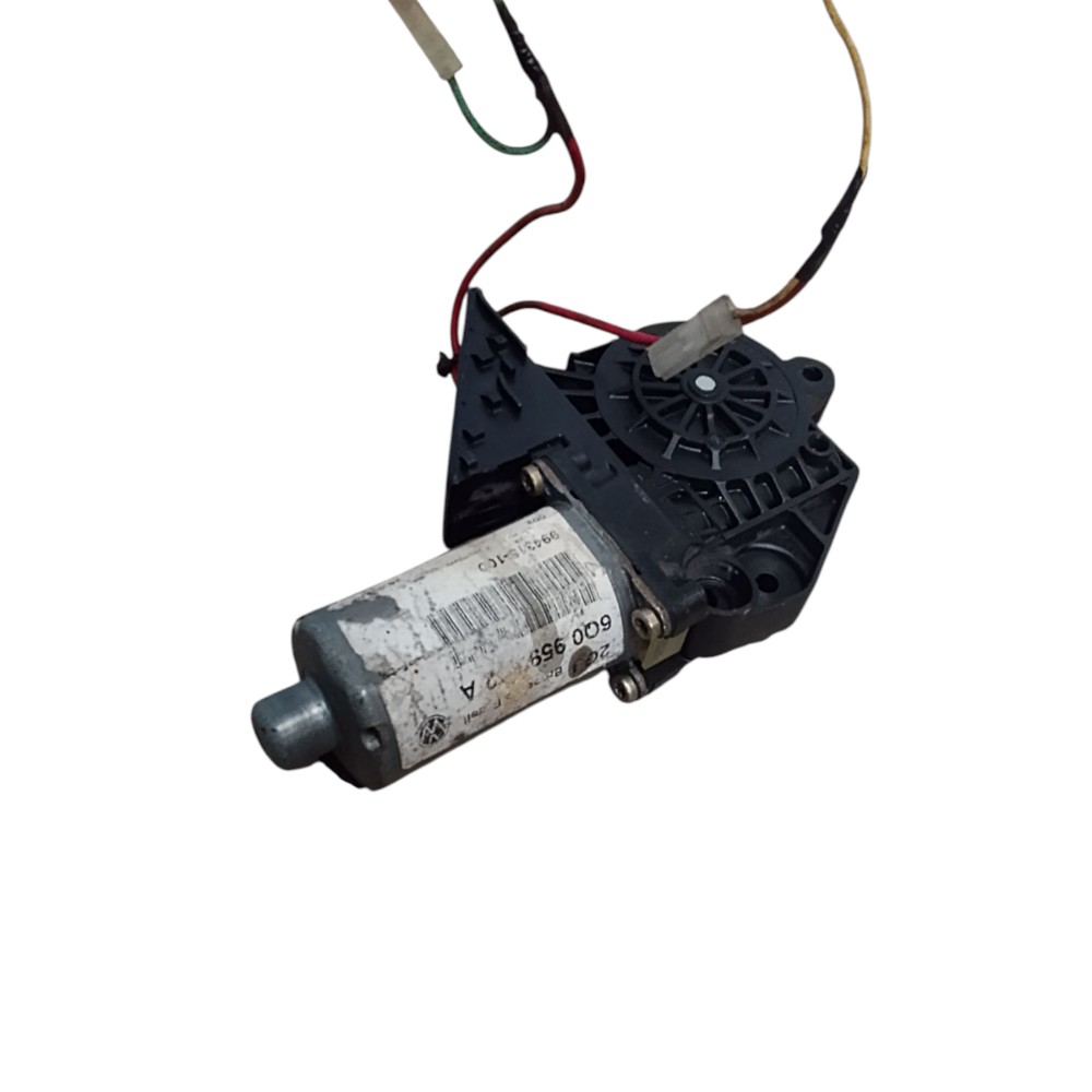 Motor Vidro Maquina Traseiro Direito Elétri Golf 2002 A 2005
