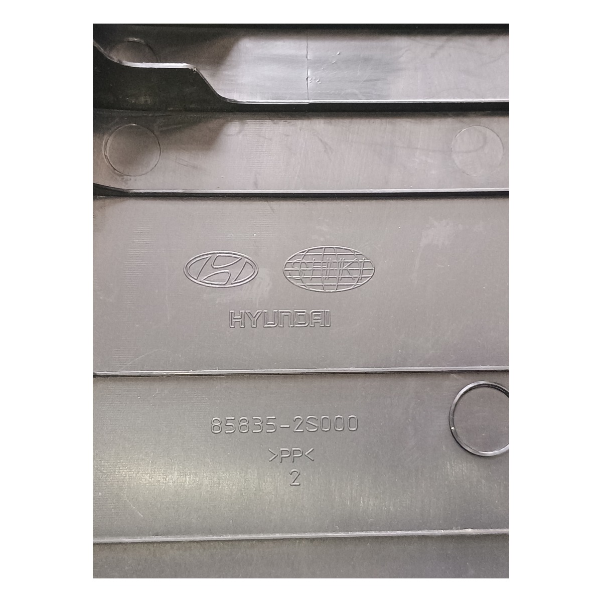 Acabamento Coluna Direita Hyundai Ix35 2017 858352s000 5