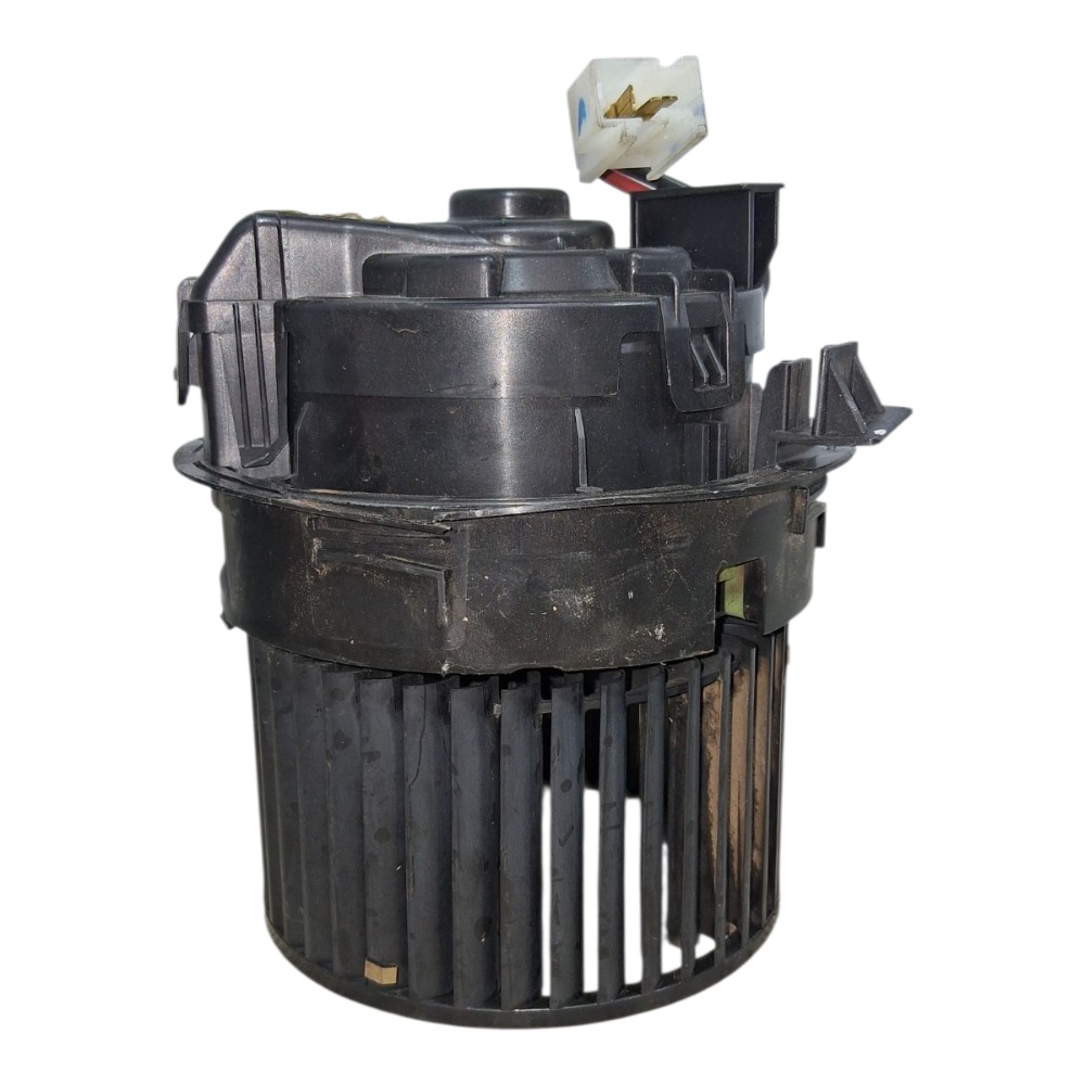 Motor Ar Forçado Kicks 2018 T17203b 2