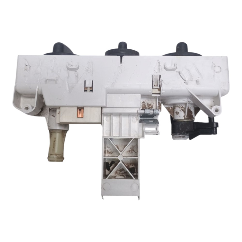 Comando Ar Condicionado Gm Corsa Sedan 2004 981796b 2