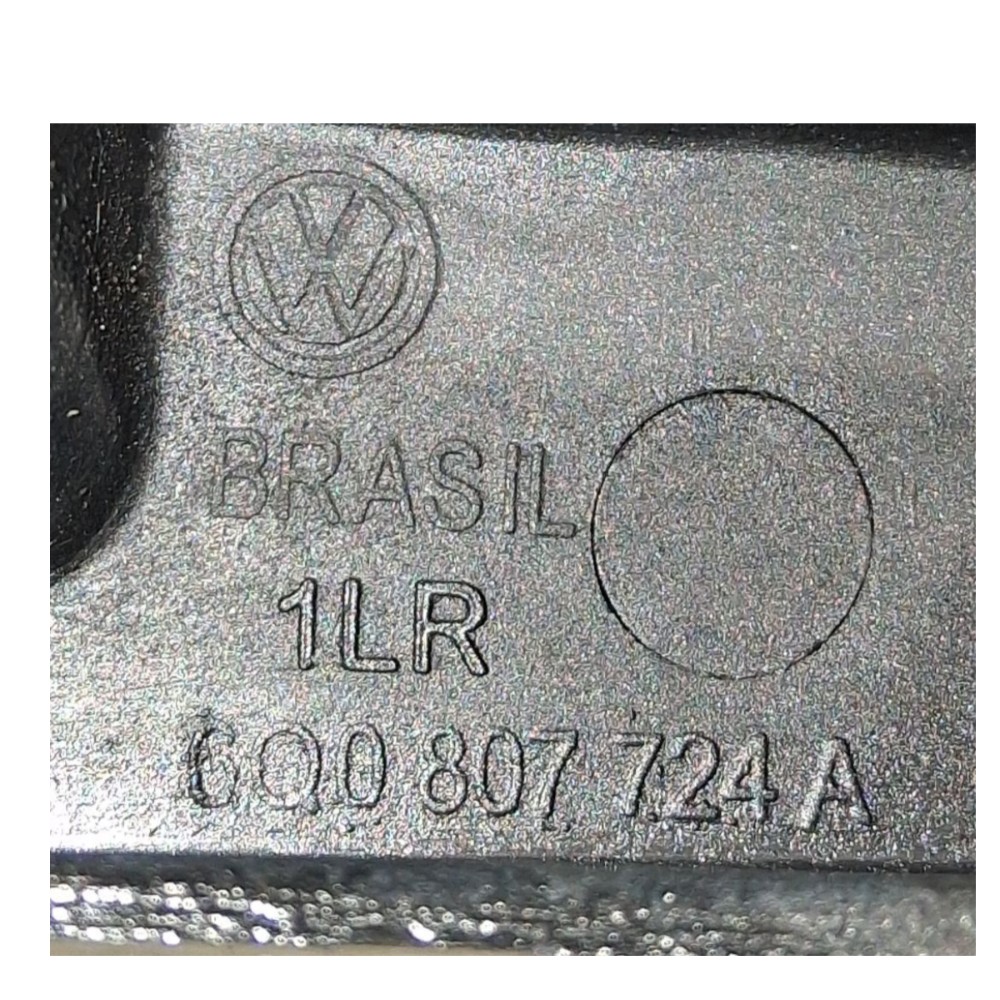 Guia Parachoque Dianteiro Direito Vw Polo Sedan 1.6 2008 6