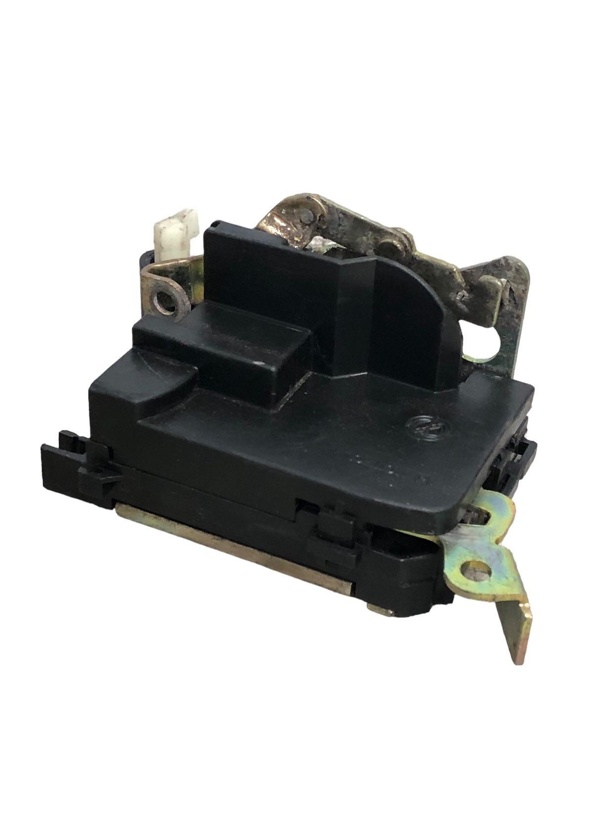Fechadura Traseira Esquerda Fiat Palio Ex 2000 2