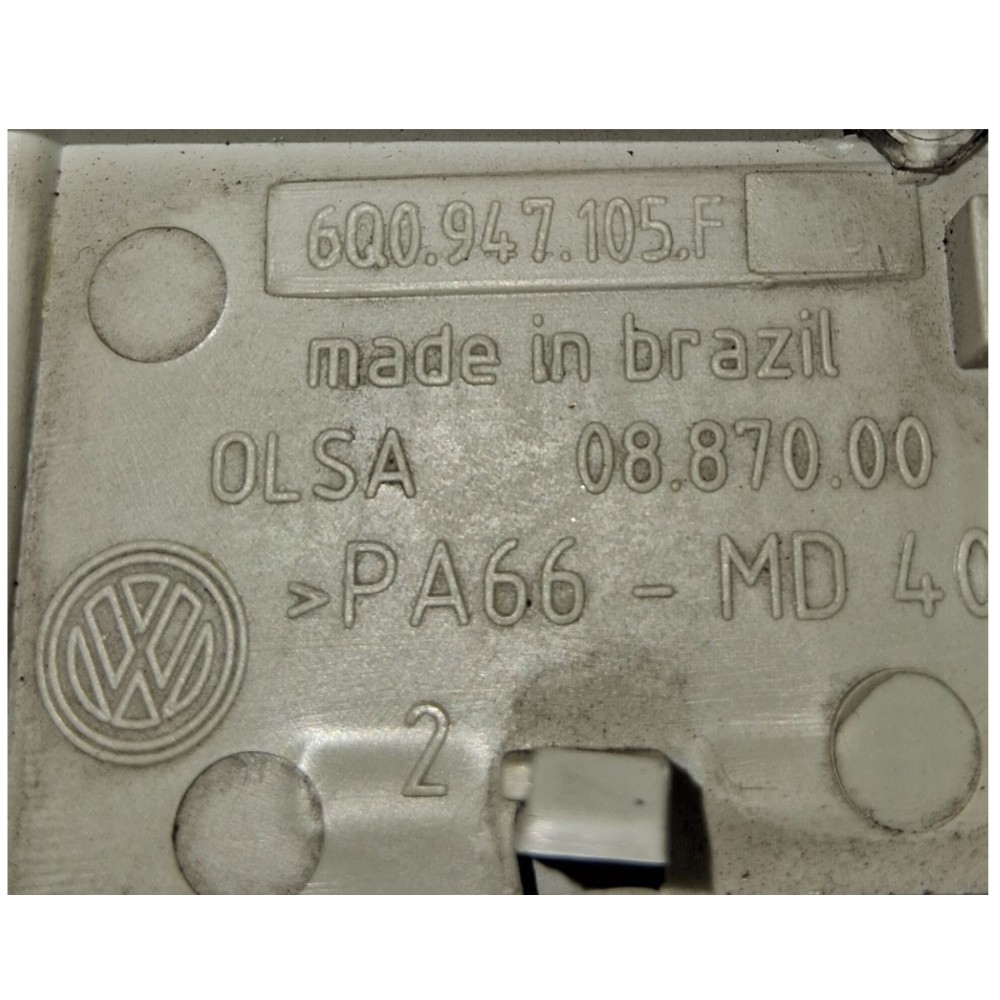 Luz Interna Teto Vw Polo Sedan 1.6 2008 6q0947105f 6
