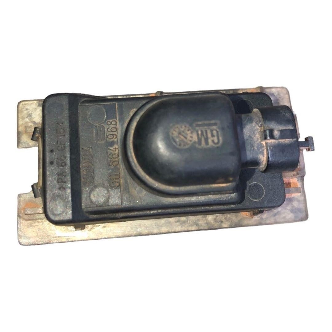 Luz De Placa Gm Celta Prisma 2001 À 2012 2