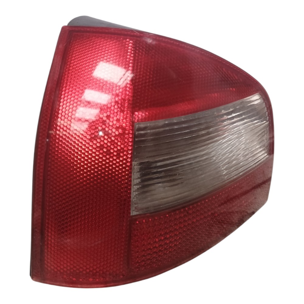 Lanterna Traseira Esquerda Audi A3 2001 À 2006 11a464b 2