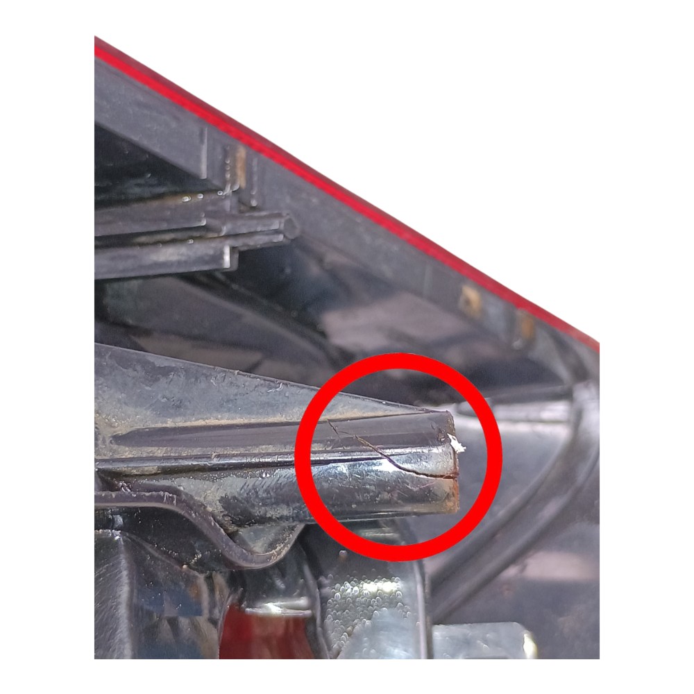 Lanterna Traseira Direita Gm Celta 2000 A 2006  *detalhe  direito 7