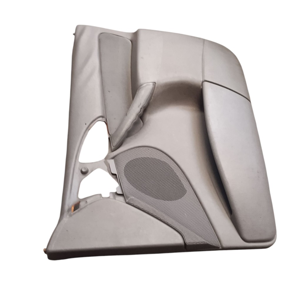 Forro De Porta Dianteira Direita Ford Focus 2001 Hatch 2