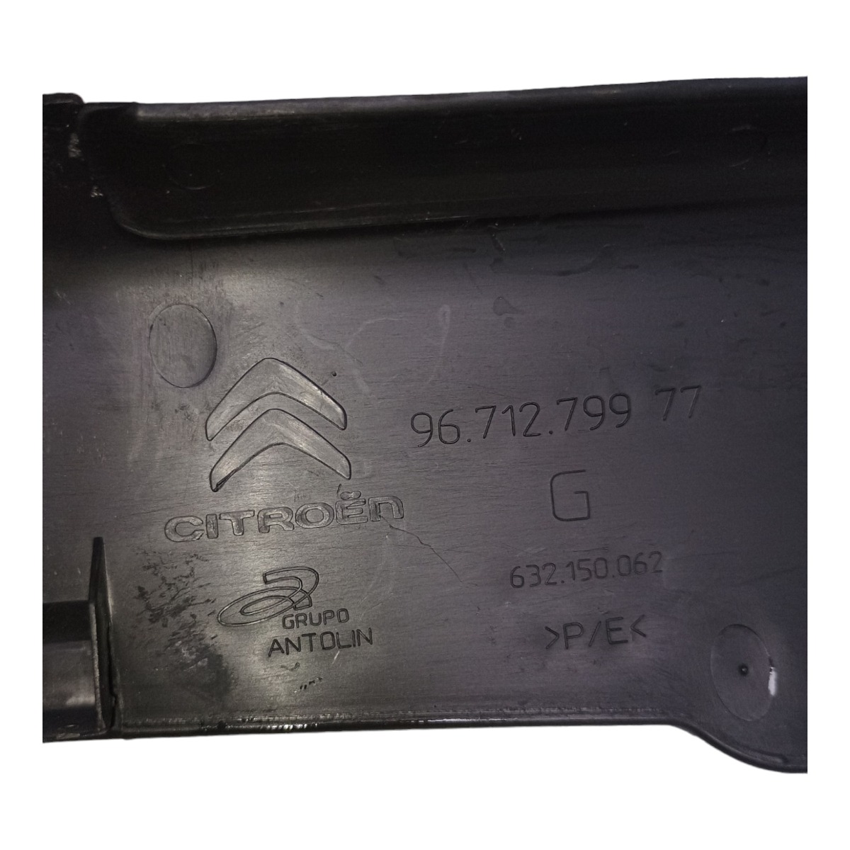 Acabamento Porta Traseira Esquerda Citroen C3 Picasso 2013 Traseira Esquerda Preto 2
