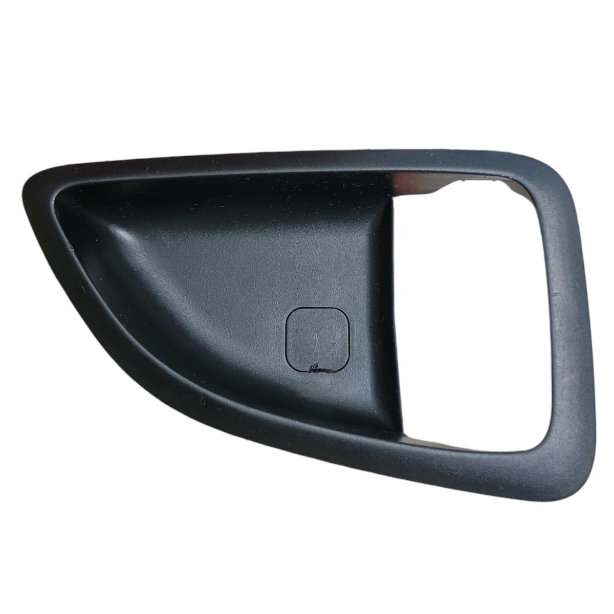 Moldura Maçaneta Interna Tras Esq Hyundai Ix35 2017 Detalhe – Preto – Dianteira/traseira 2