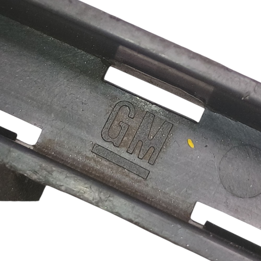 Guia Vidro Porta Traseira Direita Gm Onix Prisma 2013 A 2019 Preto 7