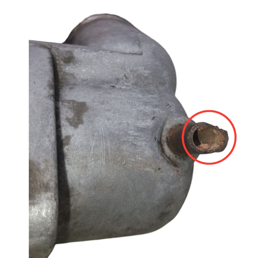 Carcaça Válvula Termostática Ford Ka 1997 97bm8592aa Detalhe 7