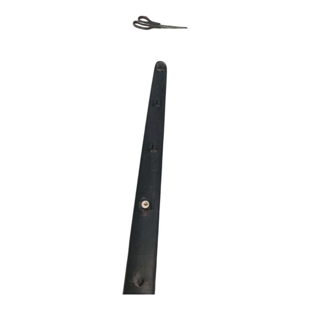 Friso Da Porta Traseira Esquerda Peugeot 206 1