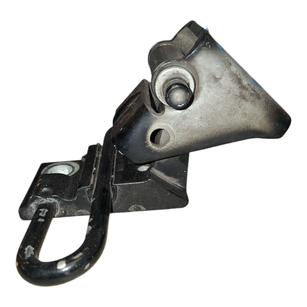 Dobradiça Inferior Porta Traseira Direita Vw Polo Sedan 2008 4