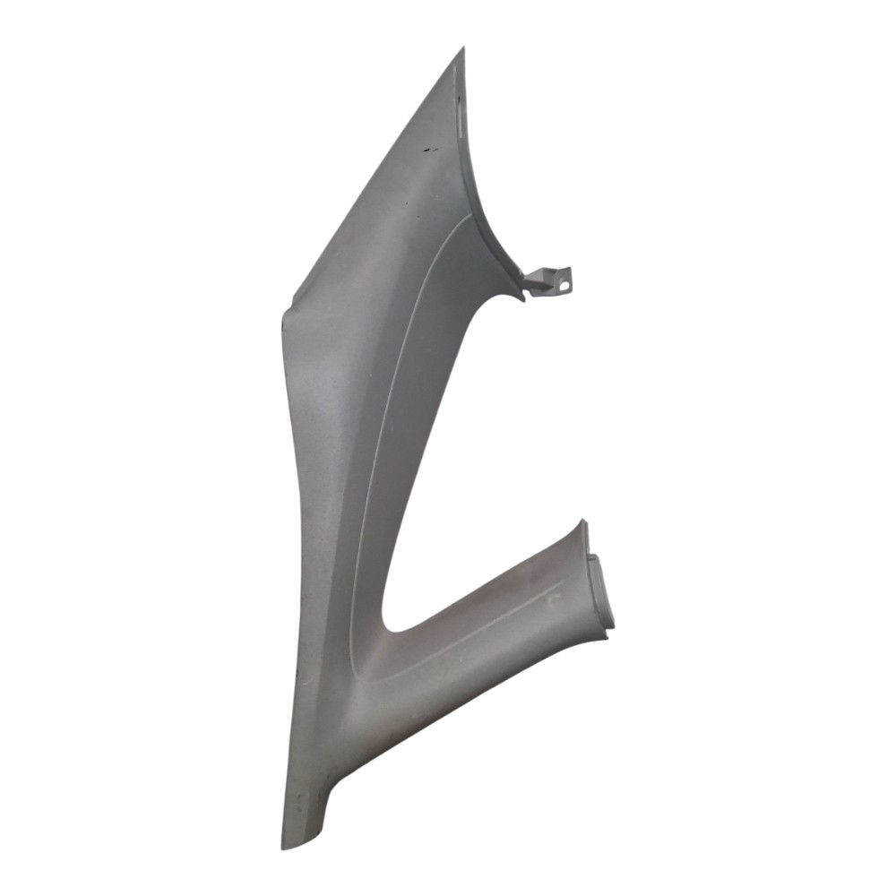 Moldura Coluna Traseira Direita Ford Focus 2001 98aba31010 1