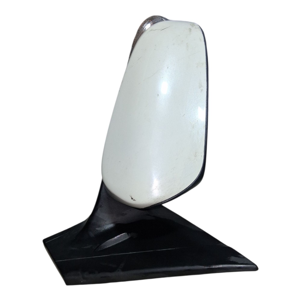 Retrovisor direito Toyota Yaris SD 2021 E90411536 *detalhes 3