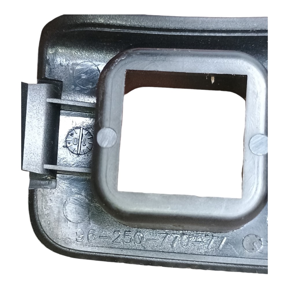 Moldura Botão Trava Alarme Peugeot 207 2010 9625077077 5