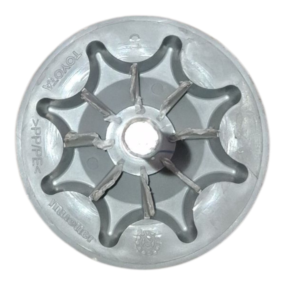 parafuso trava fixação estepe Toyota Yaris SD 2021 *detalhe 4