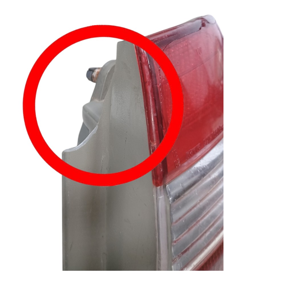 Lanterna Tras Direita Toyota Corolla 1998 À 2002 *detalhe 6