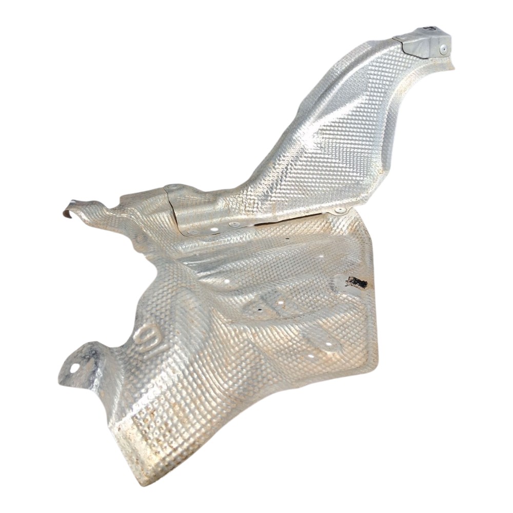 Defletor Protetor Calor Escapamento Toyota Yaris SD 2021 5
