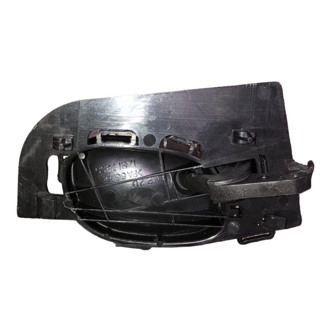 Maçaneta Interna Lado Direito Peugeot 206 207 2008 A 2013 Preto Dianteira/traseira 2