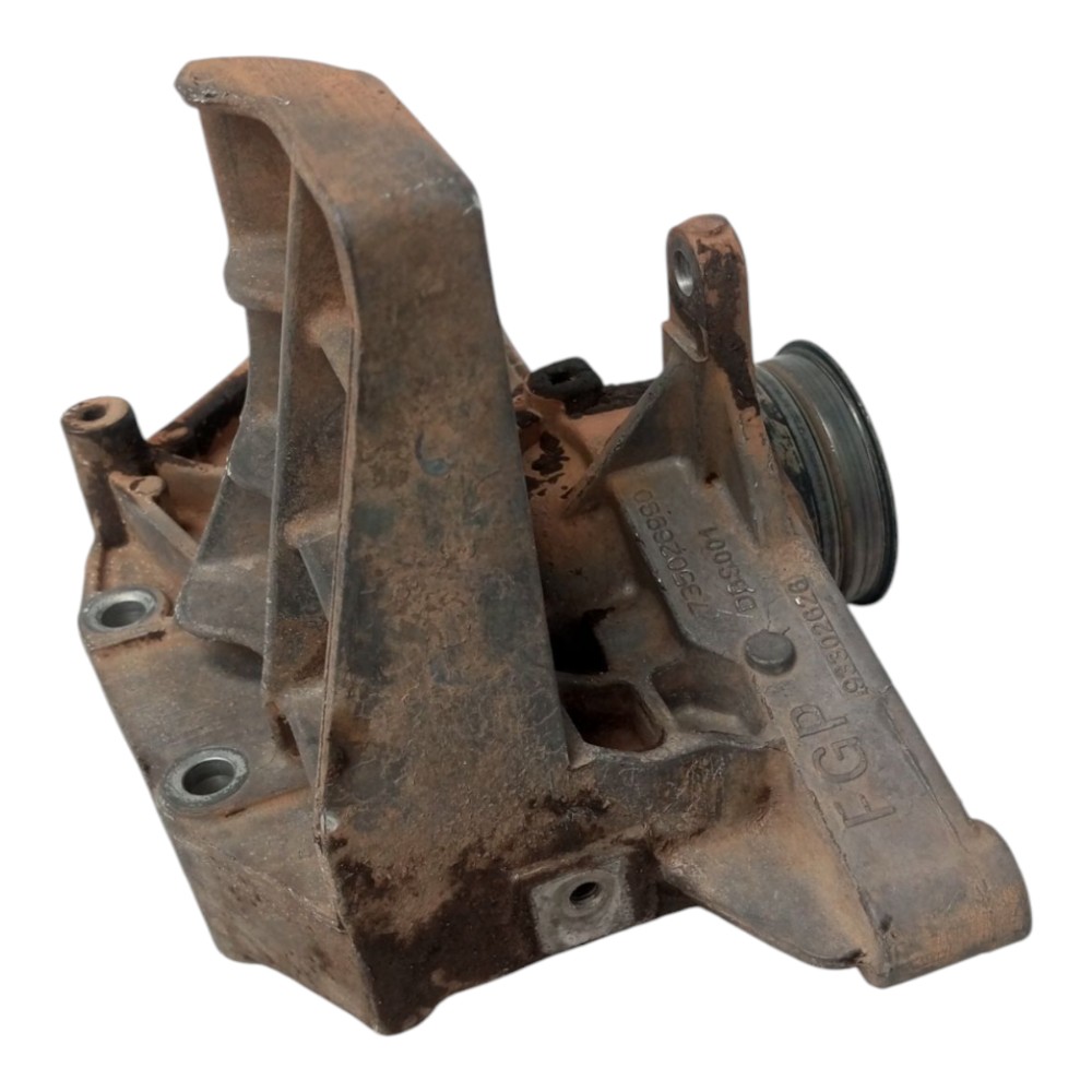 Suporte Compressor Bomba Direção Ar Corsa Sedan 2004 4