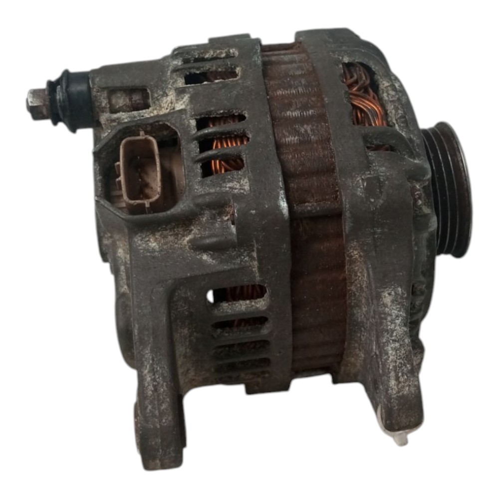 Alternador Mitsubishi Pajero 2016