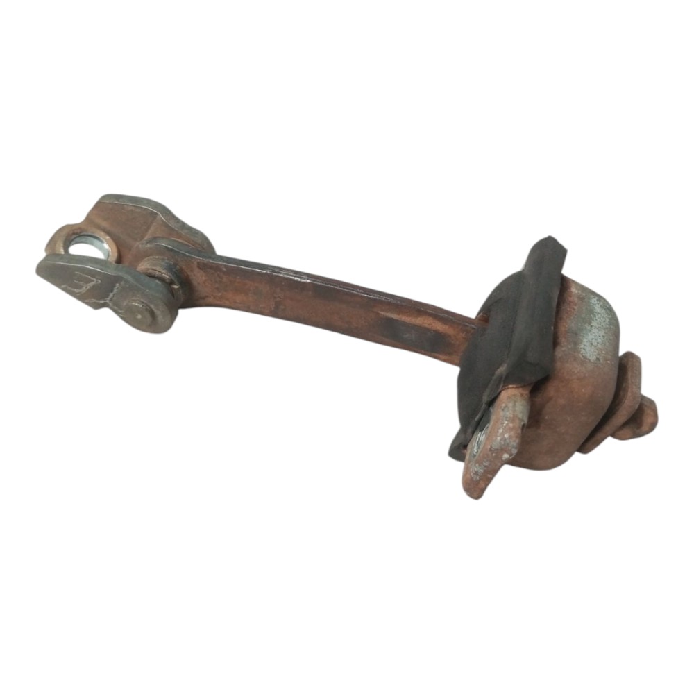 Limitador Da Porta Tras Esq Chevrolet Corsa Sedan 2004 4