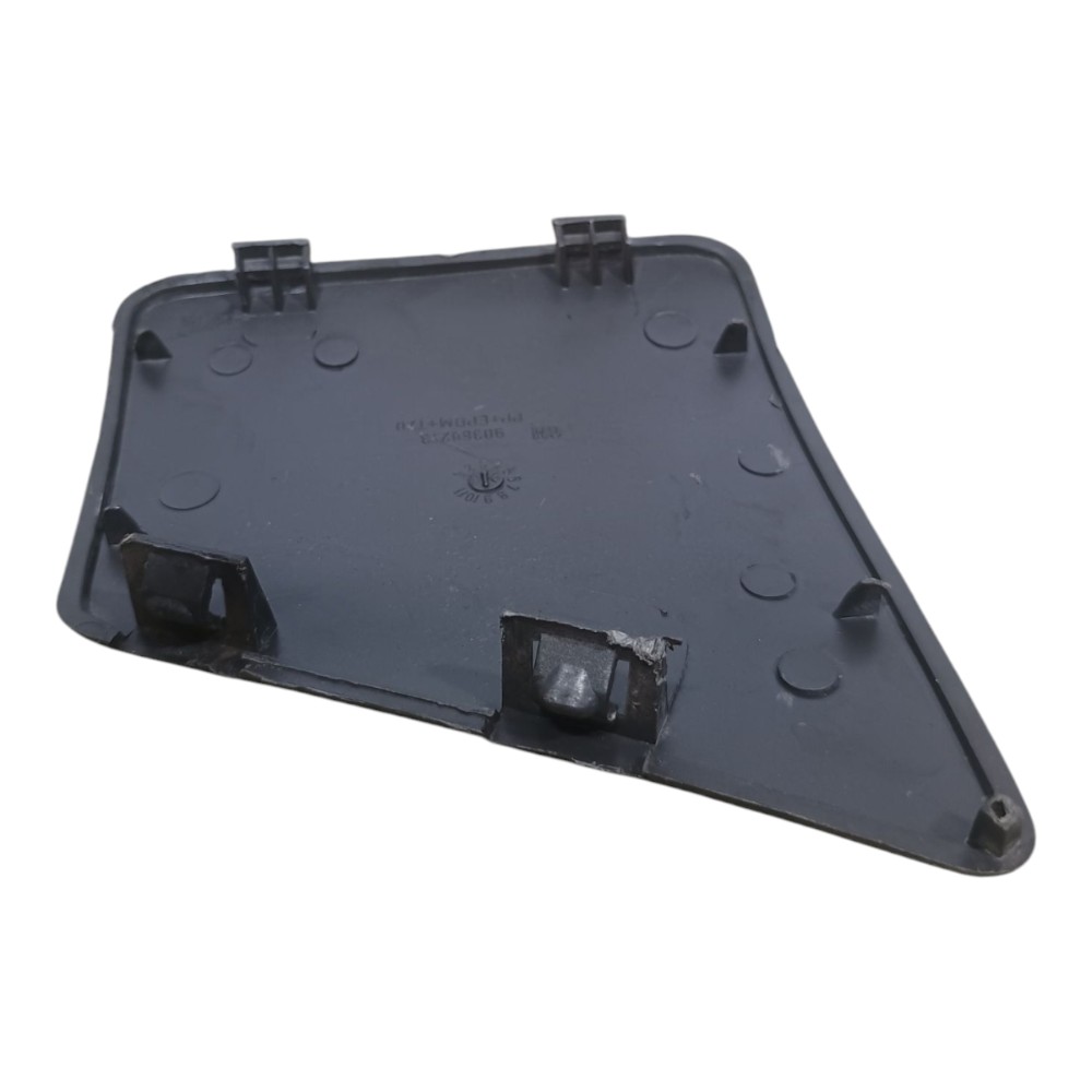 Tampa Interna Lanterna Tras Esq Gm Corsa 1995/2000 *detalhe 4