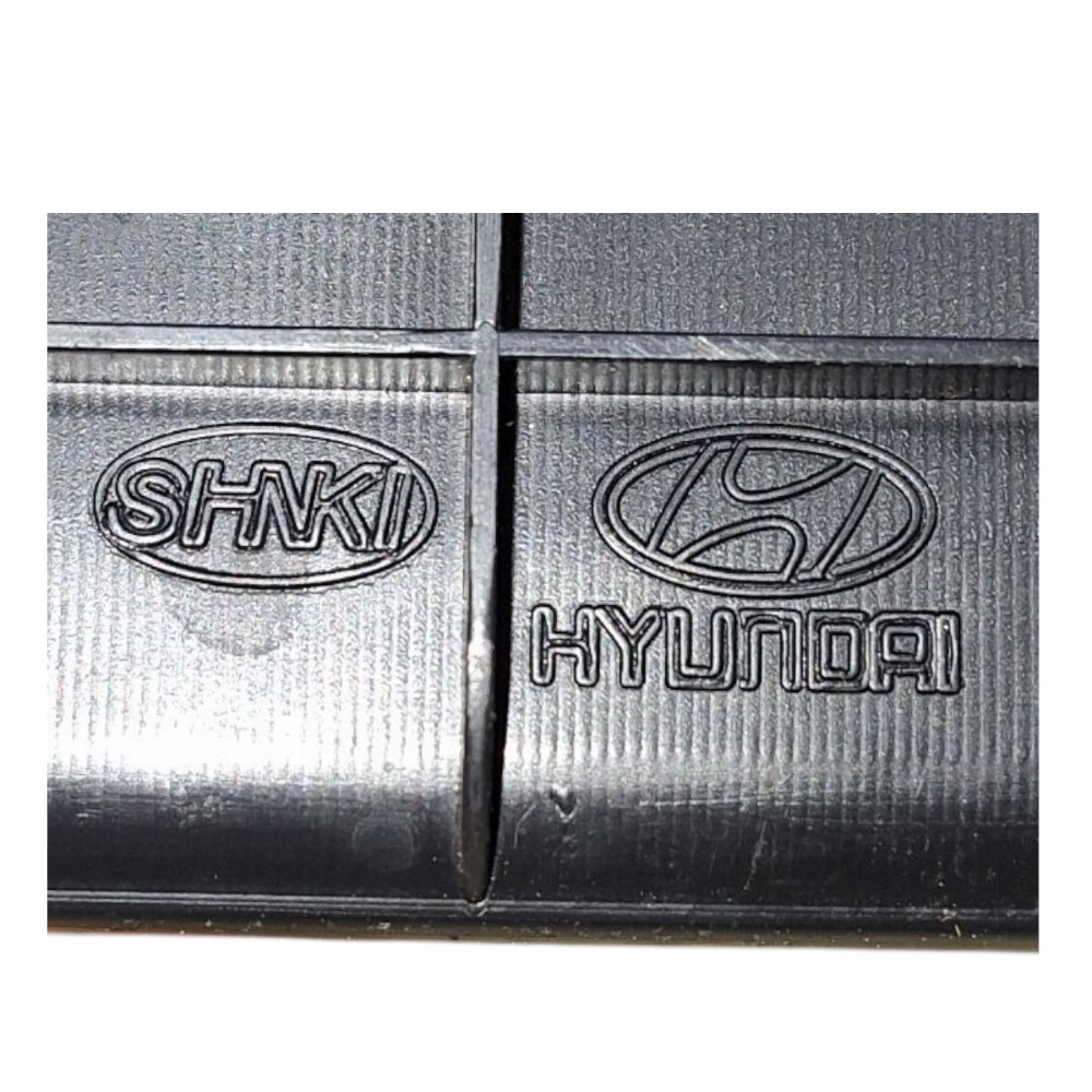 Soleira Porta Dianteira Direita Hyundai Ix35 2014 858832s100 Preto 7