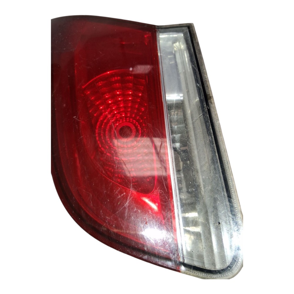 Lanterna Direita Tampa Traseira Fiat Siena 2008 A 2016 Vermelho 3
