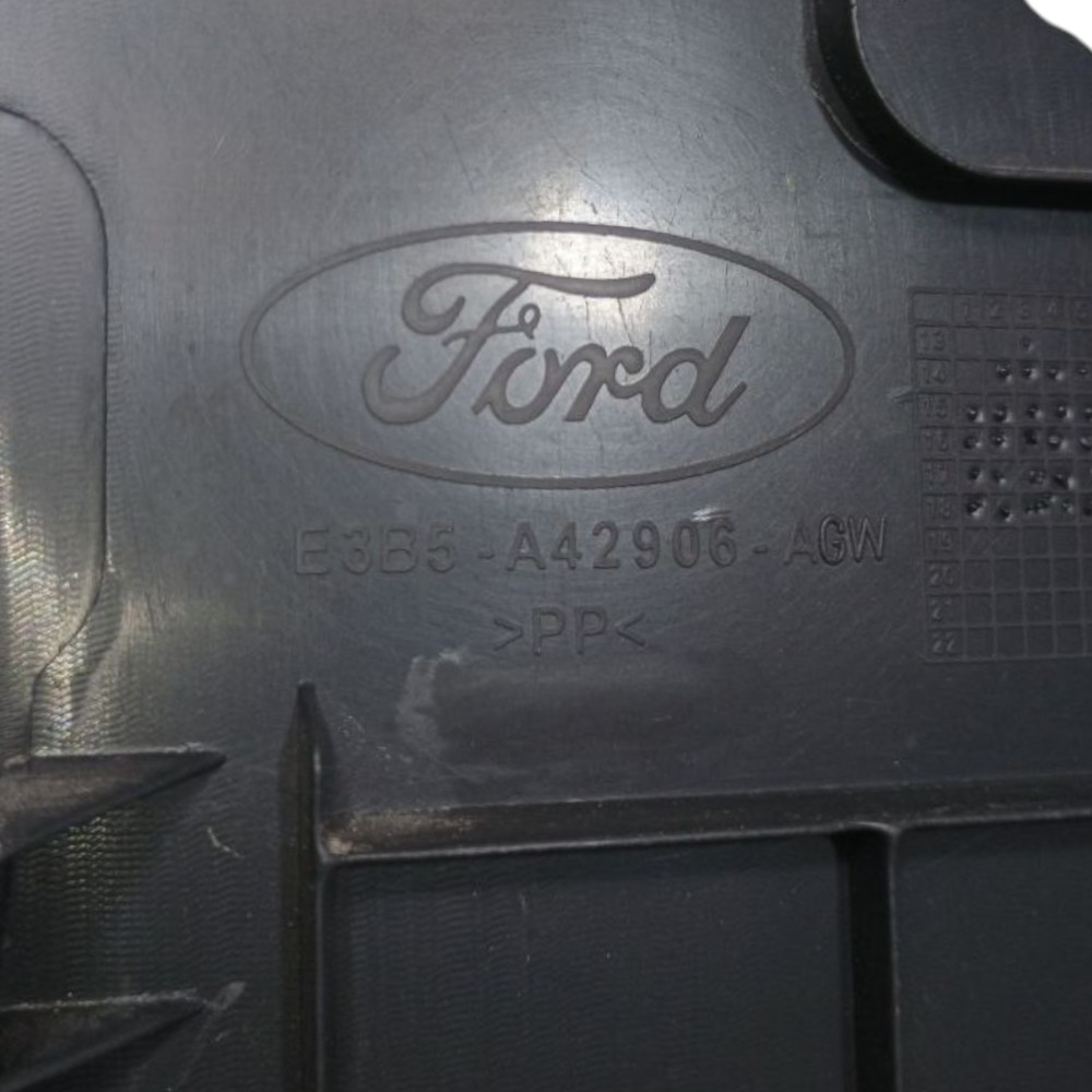 Acabamento Interno Tampa Traseira Ford Ka 2015 E3b5a42906 Preto 4